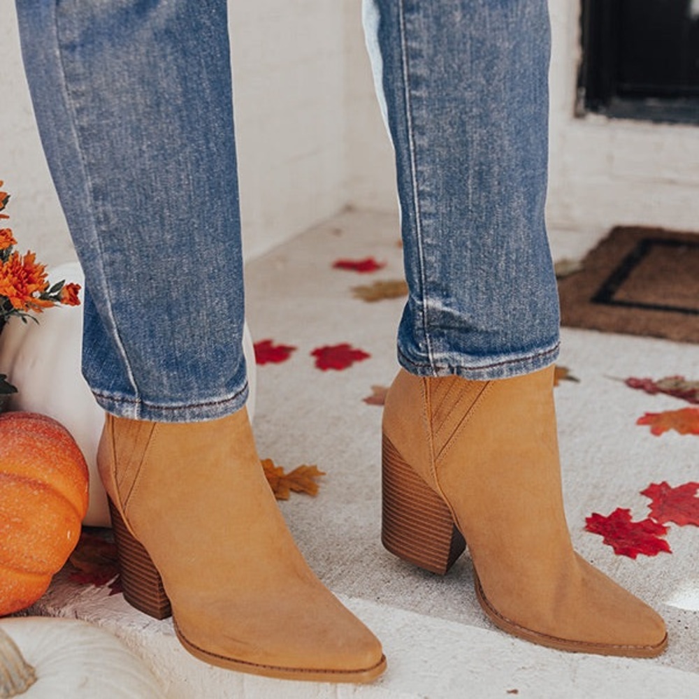 NWT Impressions Boutique The Celine Faux Suede Bootie In Tan - Picture 2 of 3